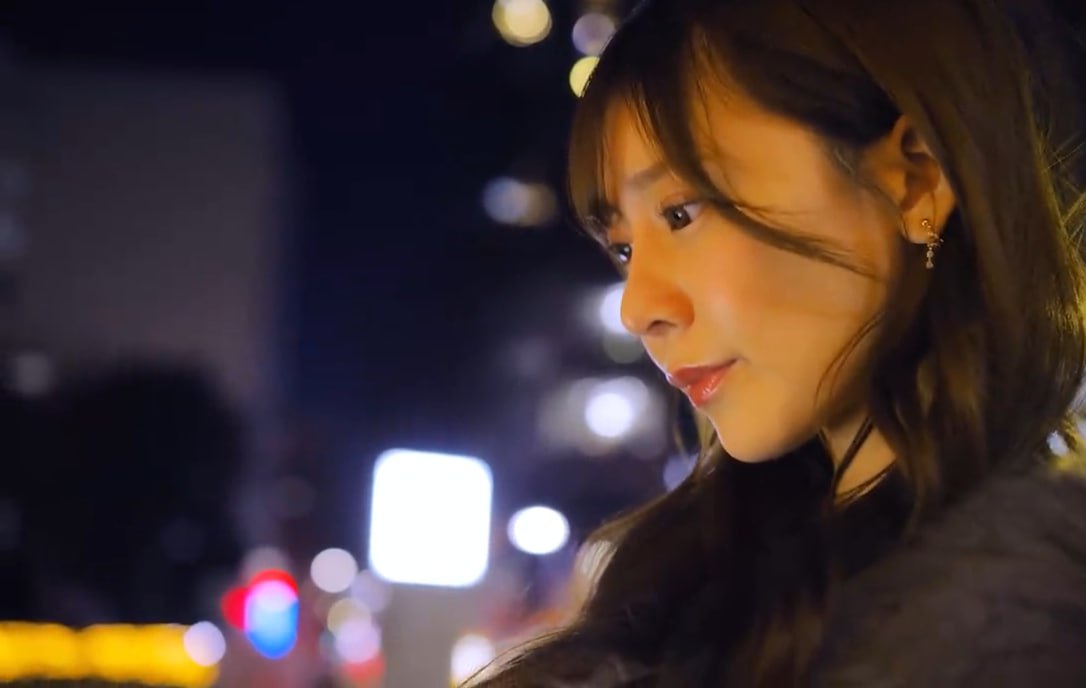 妈妈和女婿在线观看电视剧兴致勃勃,家庭温馨时光,母婿共赏佳剧...